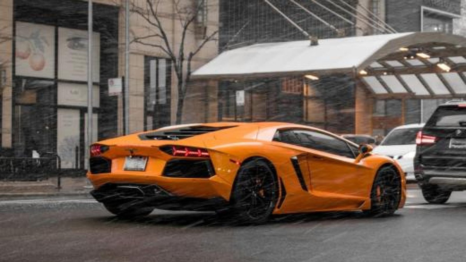 Pick-Up & Drop-Off Service