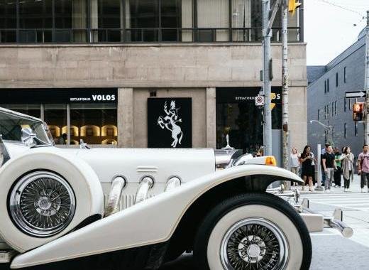 The Pros and Cons of Hybrid Vehicles